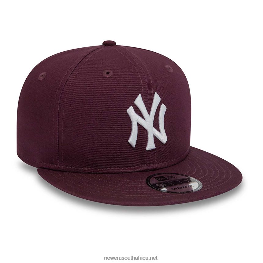 New York Yankees MLB Essential Dark Purple 9FIFTY Cap New Era TRBRBN1987