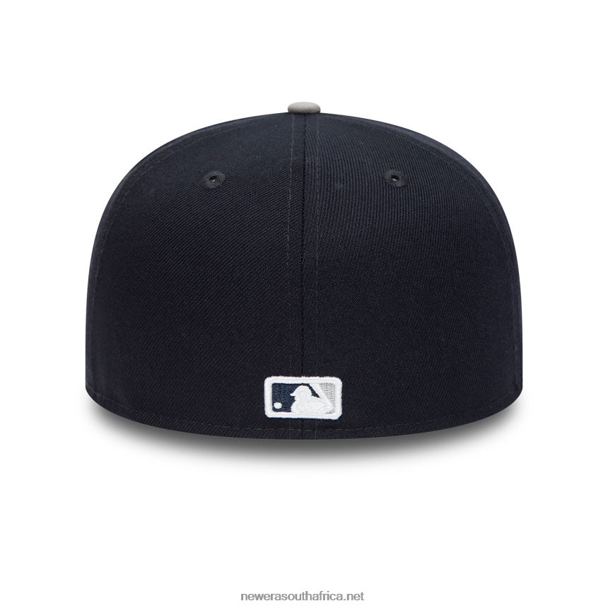 New York Yankees MLB Pin Badge Navy 59FIFTY Fitted Cap New Era TRBRBN1057
