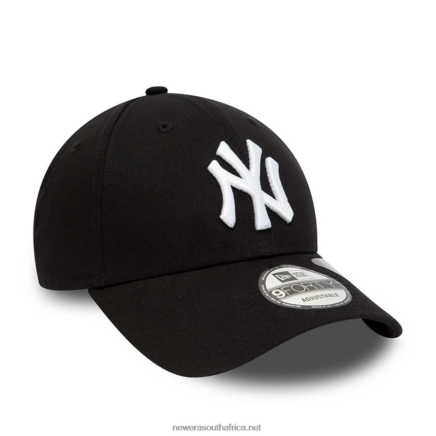 New York Yankees Repreve League Essential Black 9FORTY Adjustable Cap New Era TRBRBN1497