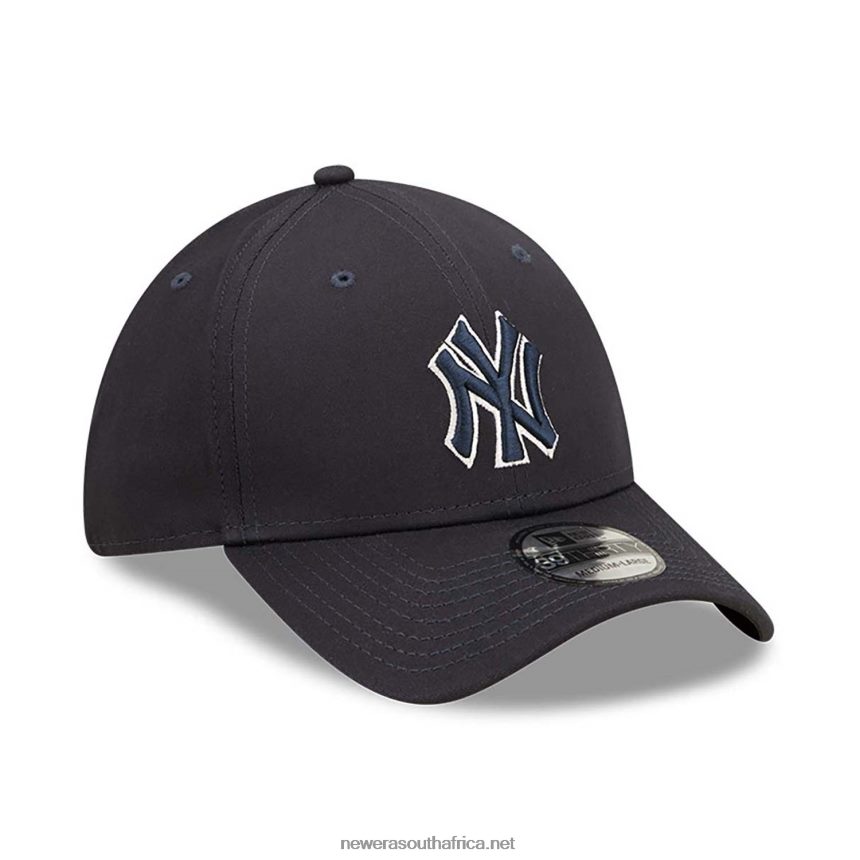 New York Yankees Team Outline Navy 39THIRTY Stretch Fit Cap New Era TRBRBN2205