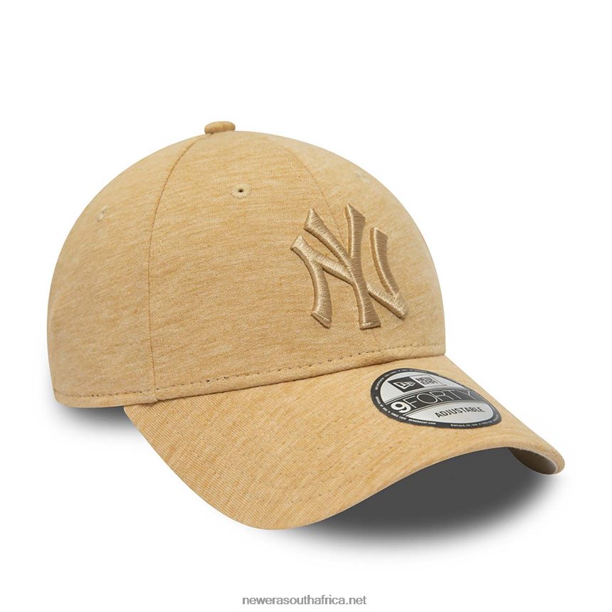 New York Yankees Tonal Jersey Light Beige 9FORTY Adjustable Cap New Era TRBRBN1557