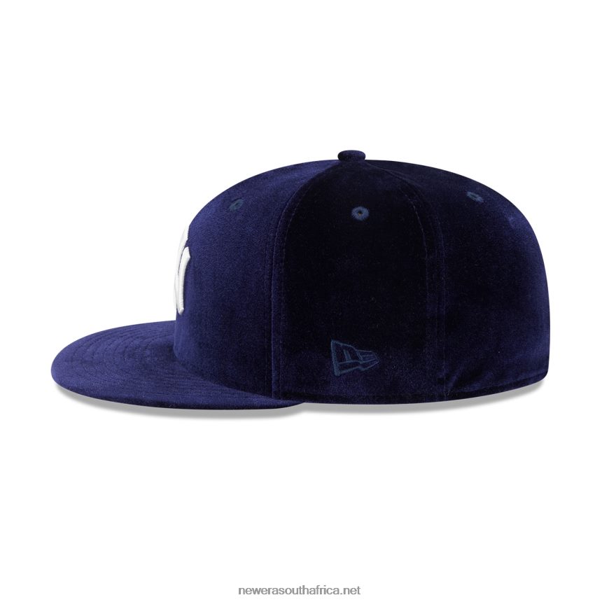 New York Yankees Velvet Navy 59FIFTY Fitted Cap New Era TRBRBN1113