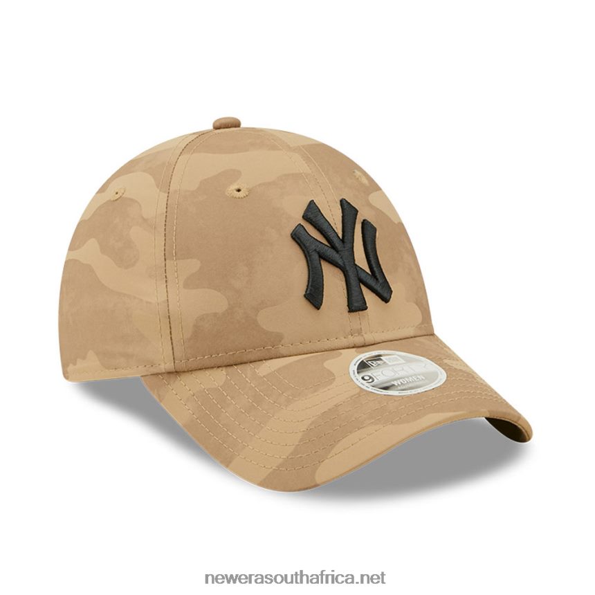 New York Yankees Womens Beige Camo 9FORTY Adjustable Cap New Era TRBRBN1622