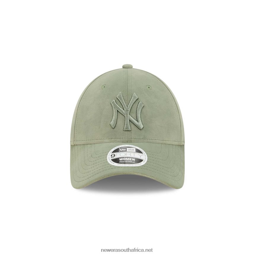 New York Yankees Womens Green 9FORTY Adjustable Cap New Era TRBRBN1685