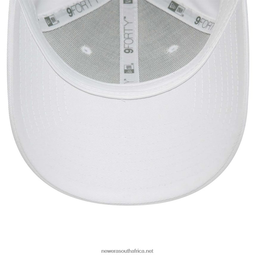 New York Yankees Womens Ombre Infill White 9FORTY Adjustable Cap New Era TRBRBN1644