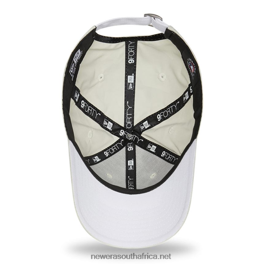 New York Yankees Womens Stone Camo 9FORTY Adjustable Cap New Era TRBRBN1589