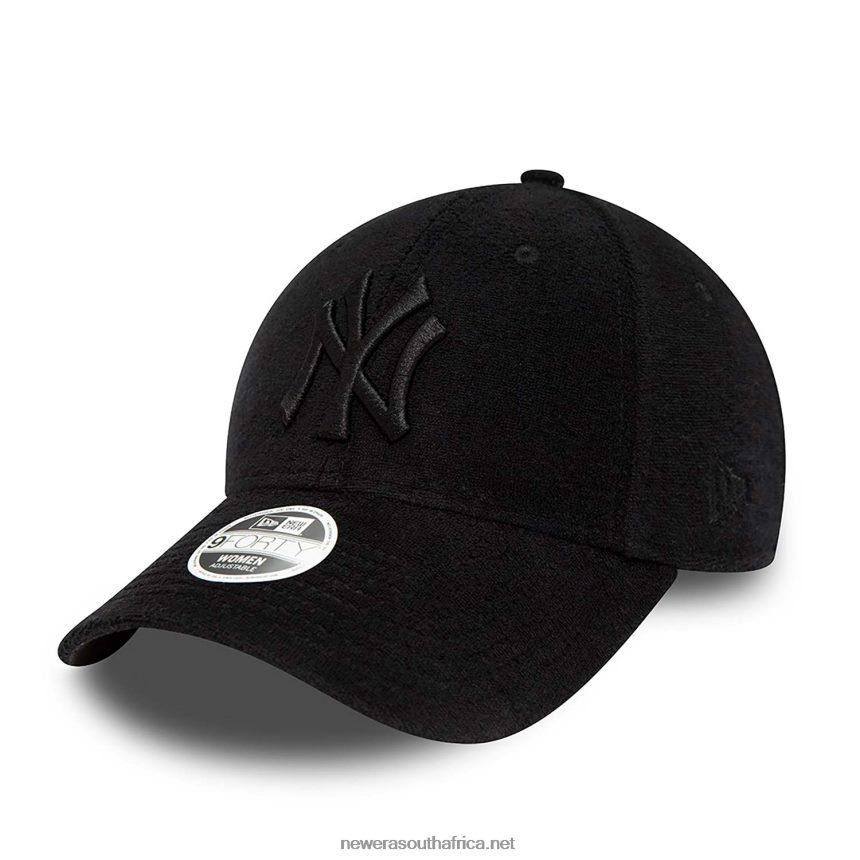 New York Yankees Womens Towelling Black 9FORTY Adjustable Cap New Era TRBRBN1660