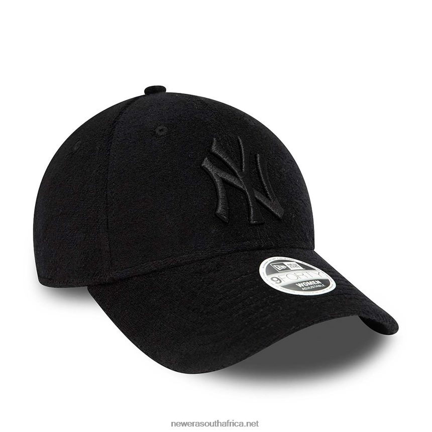 New York Yankees Womens Towelling Black 9FORTY Adjustable Cap New Era TRBRBN1660