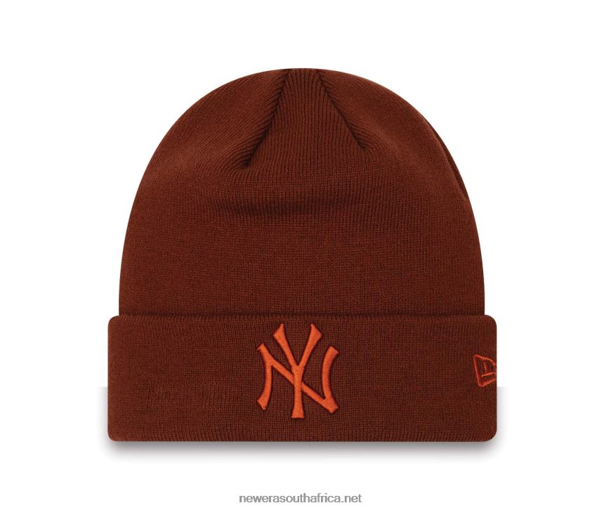 New York Yankees League Essentials Dark Brown Cuff Beanie Hat New Era TRBRBN2450